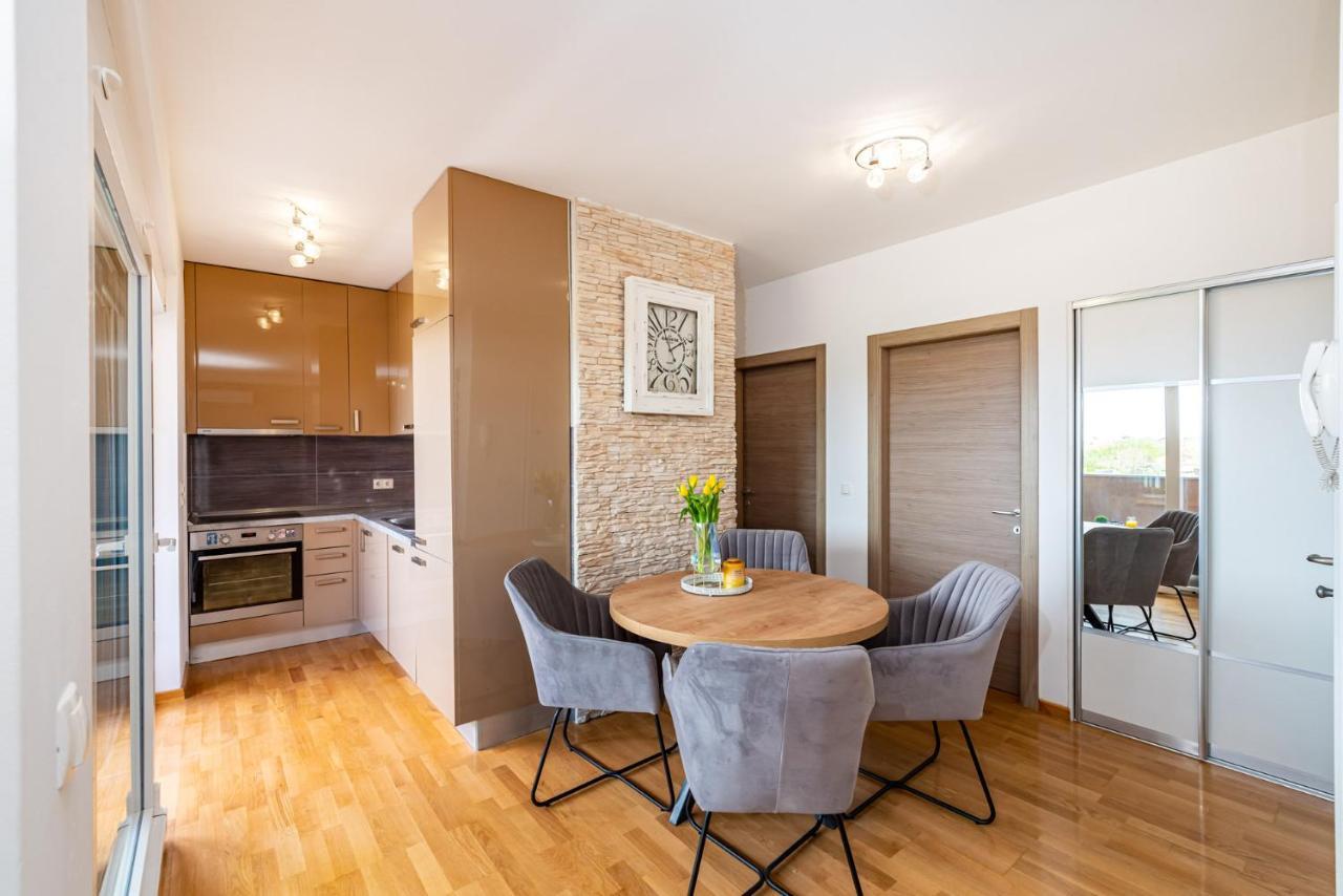 Lipotica - Luxury, With Sea View Apartamento Nin Exterior foto